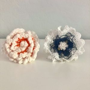 NWT Set of 2 Artisan Floral Hair Pins - blue, white and orange roses